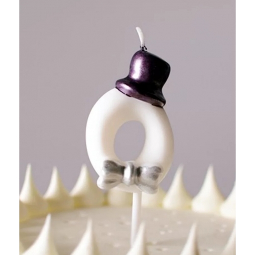 Świeczka na tort cyfra 0 biała z kapeluszem